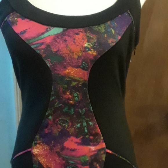 Kim Kardashian Dress size M, NWOT - Picture 3 of 3